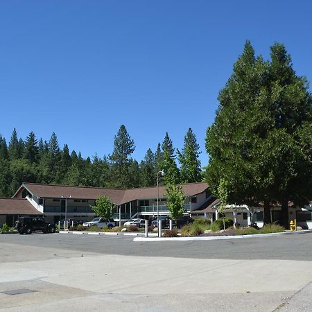 Pioneer Inn & Suites Volcano Exteriör bild