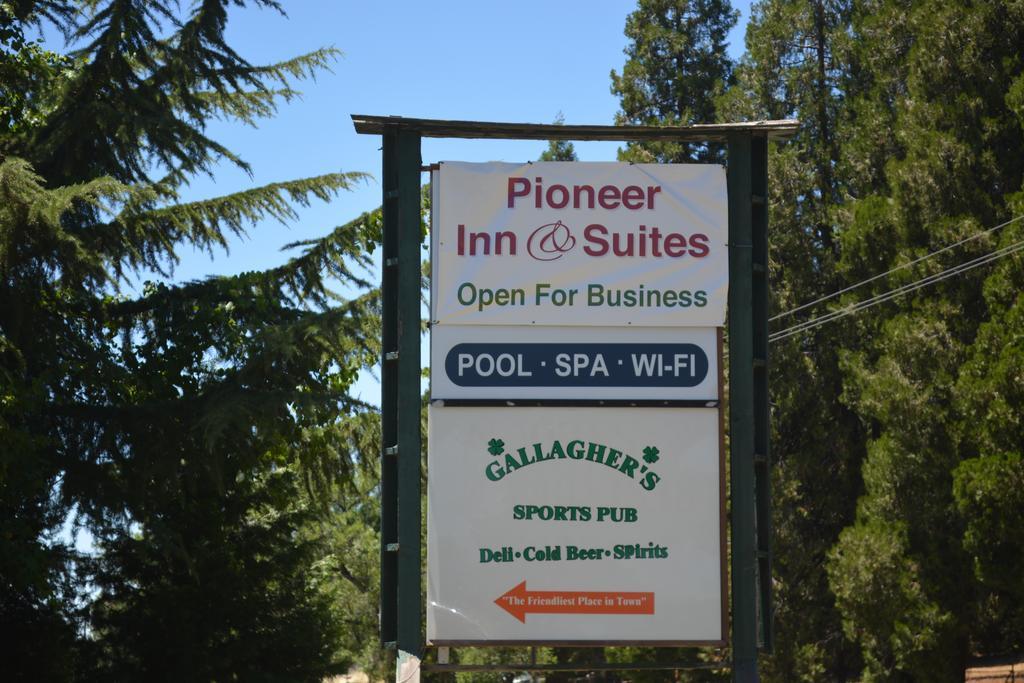Pioneer Inn & Suites Volcano Exteriör bild